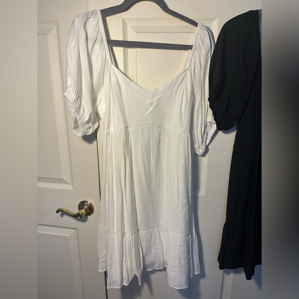 Nine West White Puff and Black Sleeve Dress: Selling together for price of one!